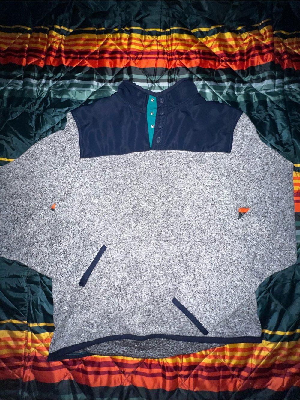 Prince & Fox Gray and Navy Men's Pullover Sweater
